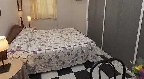 Pension Hidalgo 2 Utrera Guest house