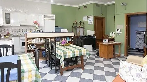 Pension Hidalgo 2 Utrera 2*,  Spain